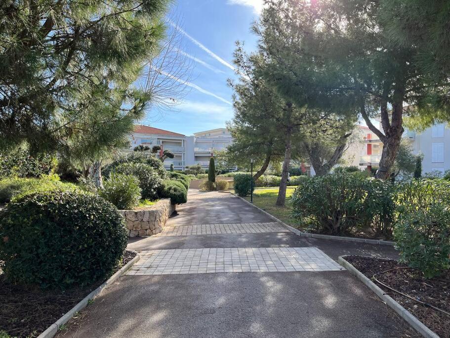 Apartamento Modern W Terrace 250m From & Pool